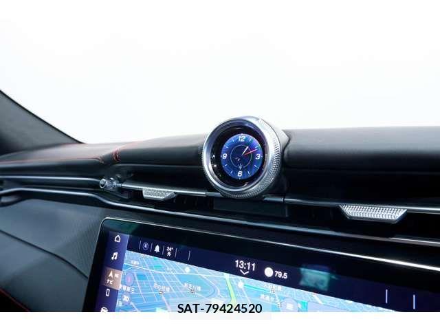 Maserati Grecale 2023-11 7358615-18