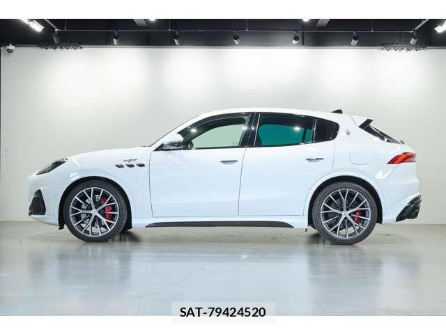 Maserati Grecale 2023-11 7358615-4
