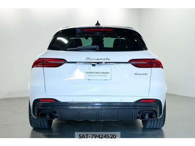 Maserati Grecale 2023-11 7358615-6
