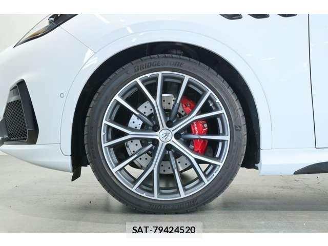 Maserati Grecale 2023-11 7358615-8