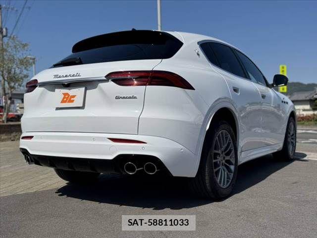 Maserati Grecale 2023-10 7455540-14
