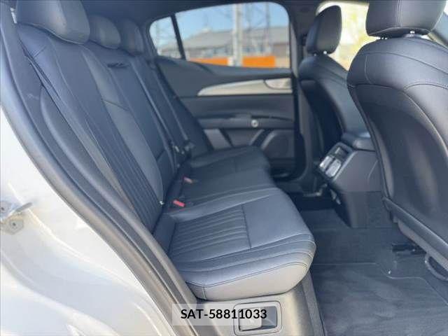 Maserati Grecale 2023-10 7455540-18