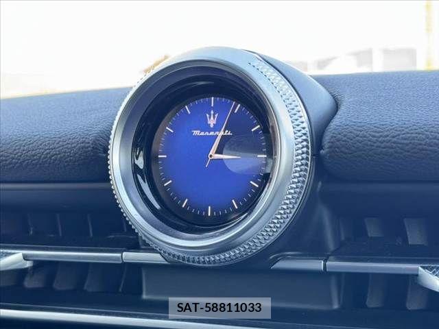 Maserati Grecale 2023-10 7455540-25