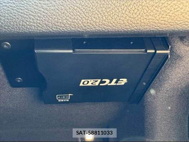 Maserati Grecale 2023-10 7455540-26