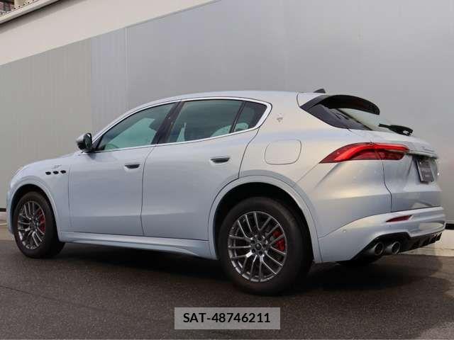 Maserati Grecale 2025-12 7617826-7
