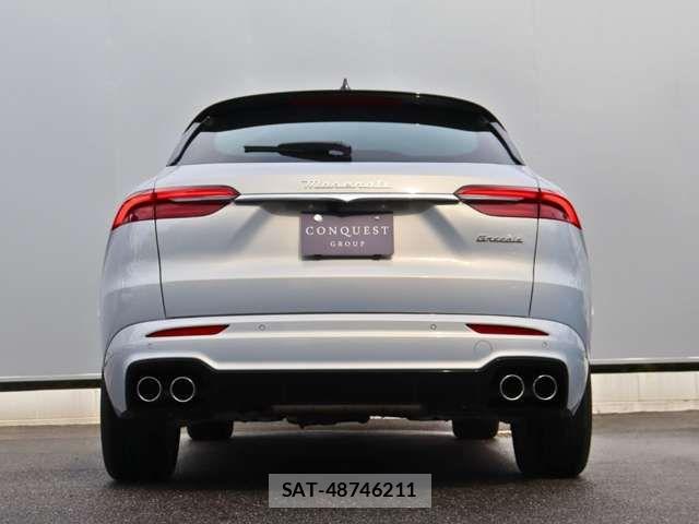 Maserati Grecale 2025-12 7617826-8
