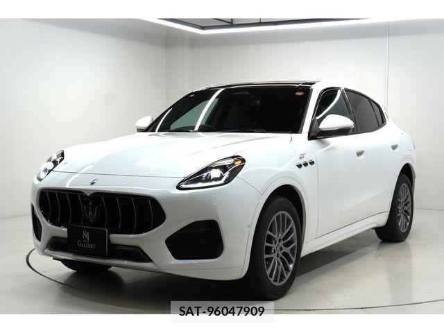 Maserati Grecale 2023-08 7962510-0