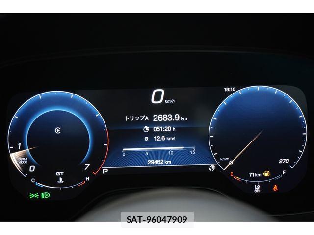 Maserati Grecale 2023-08 7962510-15