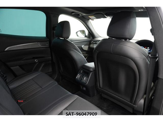 Maserati Grecale 2023-08 7962510-27