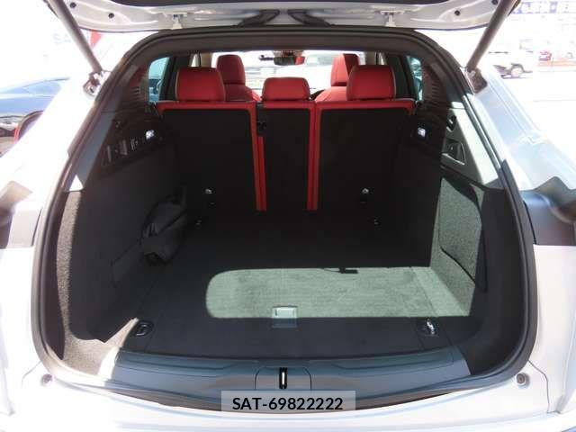 Maserati Grecale 2024-03 8208525-16