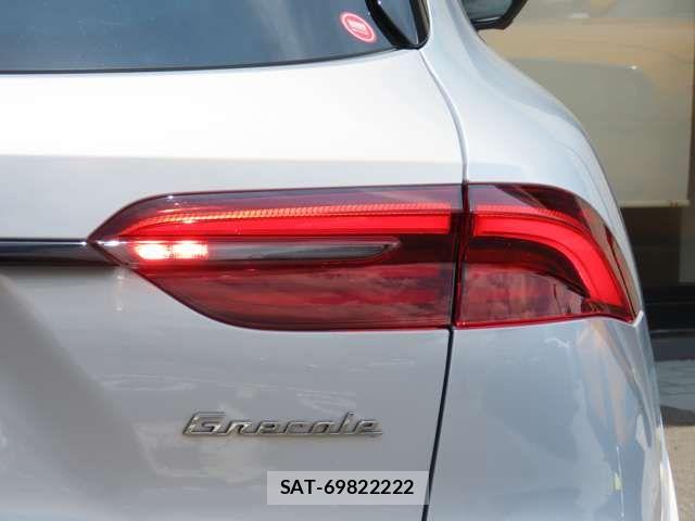 Maserati Grecale 2024-03 8208525-19