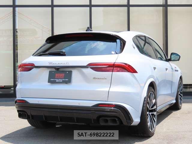 Maserati Grecale 2024-03 8208525-3