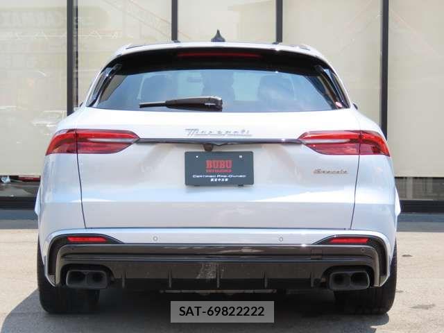 Maserati Grecale 2024-03 8208525-7