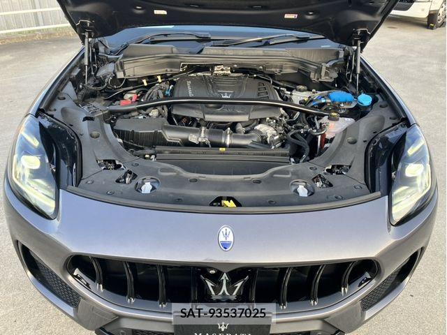 Maserati Grecale 2023-07 8315274-16