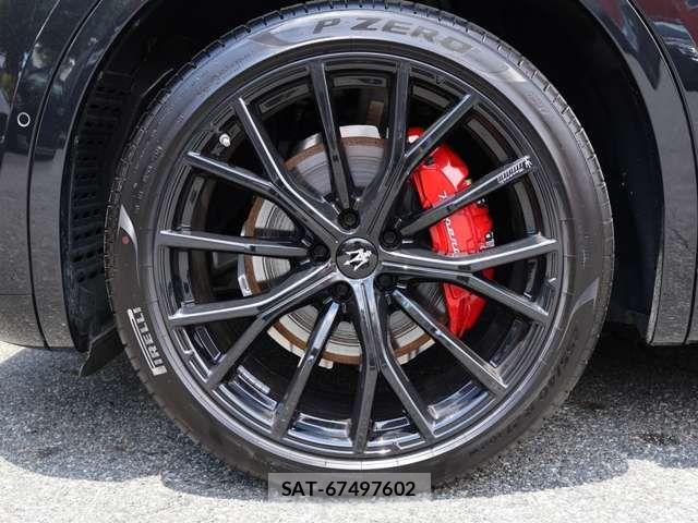 Maserati Grecale 2025-09 8354889-2