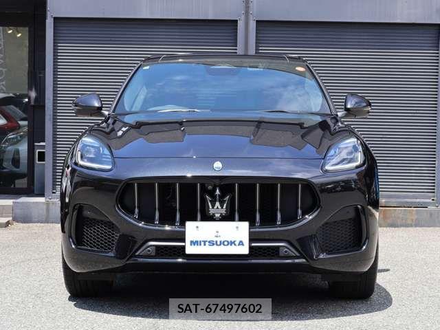 Maserati Grecale 2025-09 8354889-4