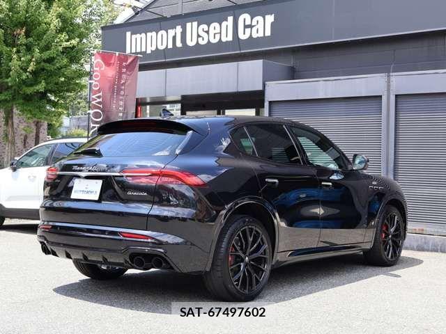 Maserati Grecale 2025-09 8354889-6