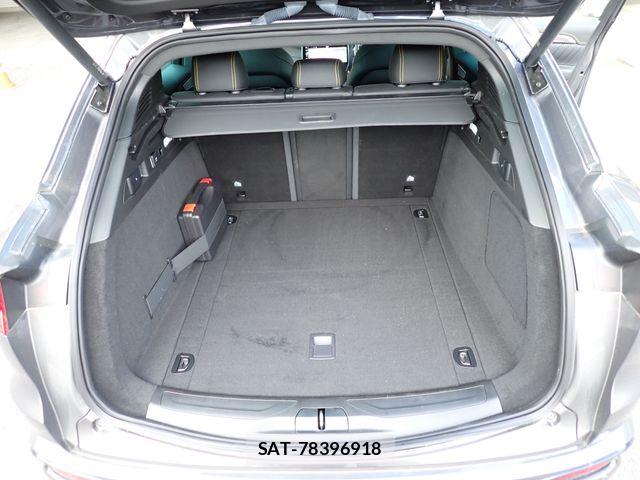 Maserati Grecale 2023-10 8354888-23