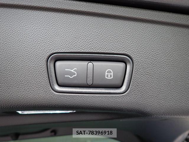Maserati Grecale 2023-10 8354888-24