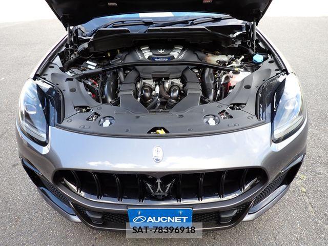 Maserati Grecale 2023-10 8354888-25