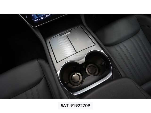 Maserati Grecale 2024-07 8457856-9