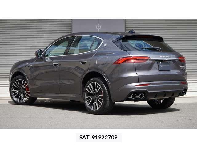 Maserati Grecale 2024-07 8457856-2