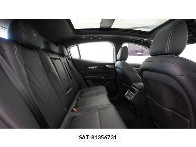 Maserati Grecale 2024-07 8457857-13