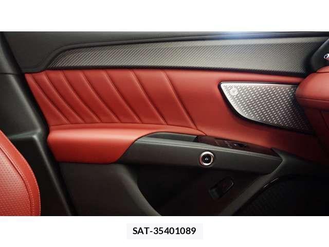 Maserati Grecale 2023-12 8457854-16