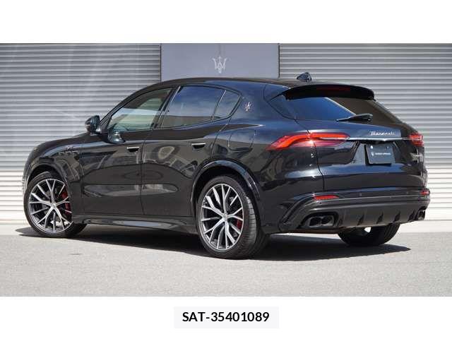 Maserati Grecale 2023-12 8457854-2