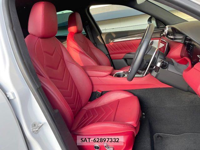 Maserati Grecale 2023-07 8525631-8