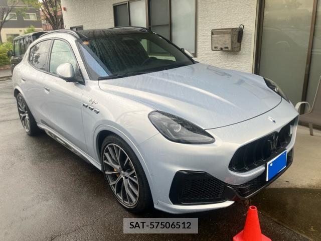 Maserati Grecale 2023-12 8660061-0