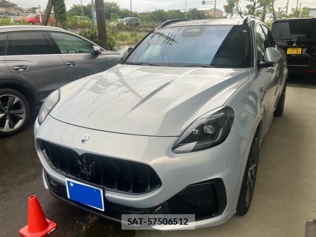Maserati Grecale 2023-12 8660061-2