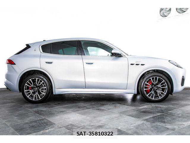 Maserati Grecale 2023-04 8830088-12