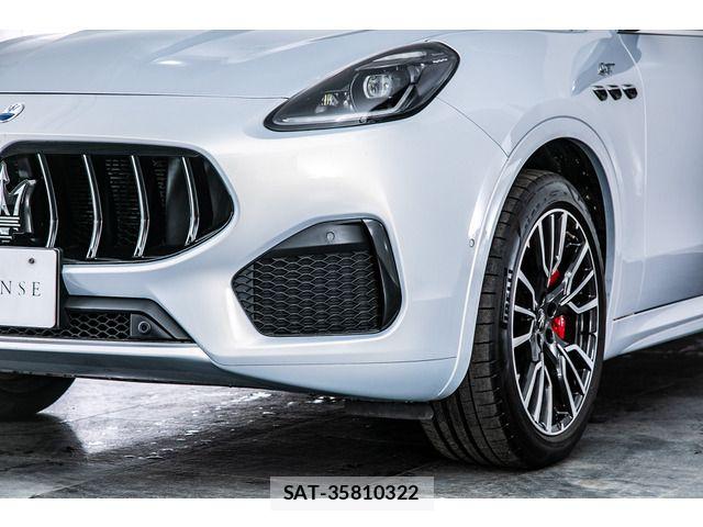 Maserati Grecale 2023-04 8830088-17