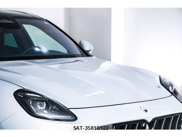 Maserati Grecale 2023-04 8830088-19