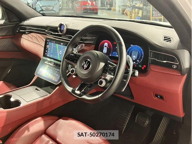 Maserati Grecale 2023-06 8880622-1