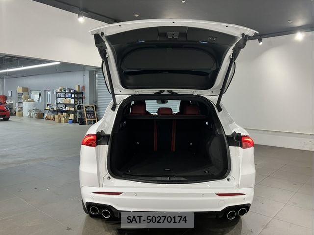 Maserati Grecale 2023-06 8880622-7