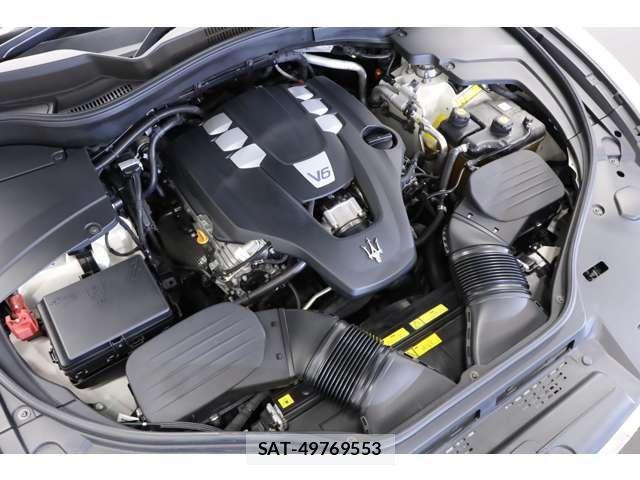 Maserati LEVANTE 2018-11 807820-4