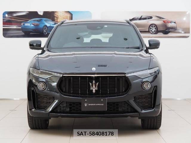 Maserati LEVANTE 2023-06 1182362-14