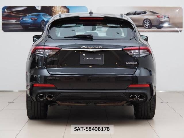 Maserati LEVANTE 2023-06 1182362-15