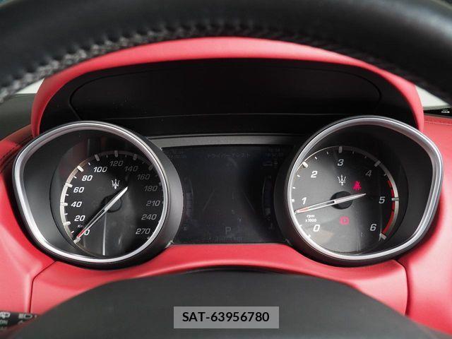 Maserati LEVANTE 2018-05 1197891-9