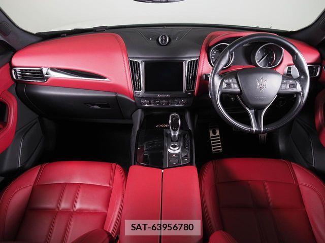 Maserati LEVANTE 2018-05 1197891-2
