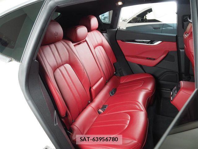 Maserati LEVANTE 2018-05 1197891-6