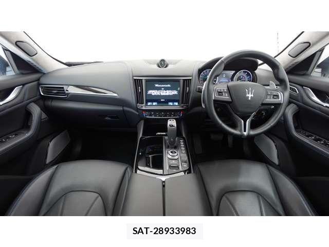 Maserati LEVANTE 2022-12 1236953-7