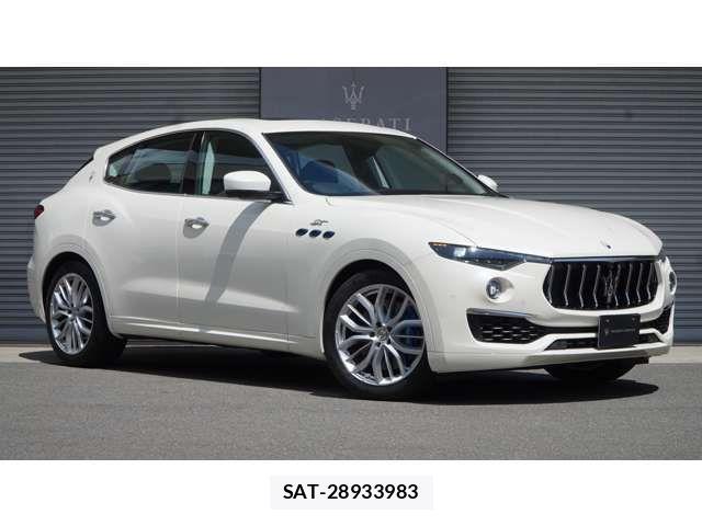 Maserati LEVANTE 2022-12 1236953-4