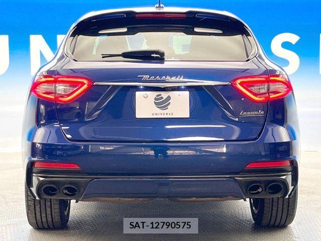 Maserati LEVANTE 2021-06 1313788-17