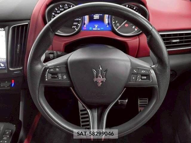 Maserati LEVANTE 2019-07 1328264-13