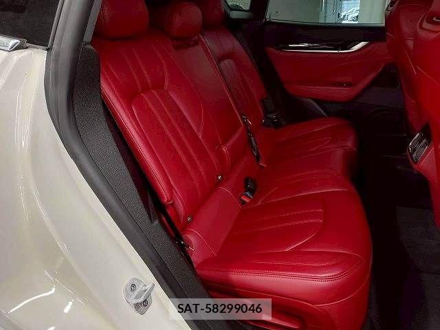 Maserati LEVANTE 2019-07 1328264-8
