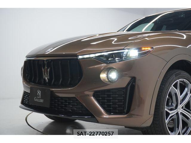 Maserati LEVANTE 2020-09 1413356-15
