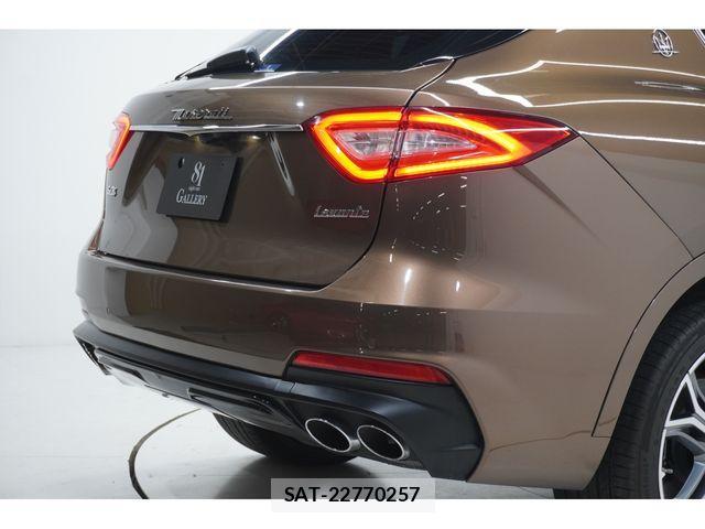 Maserati LEVANTE 2020-09 1413356-16